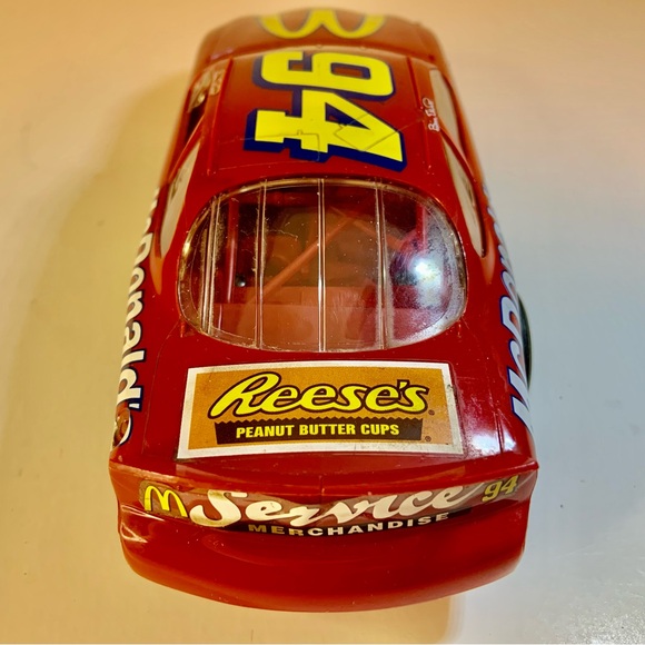 Bill Elliott RV-MM Inc 1998 #94 Ford Taurus McDonalds Nascar 1:24 Plastic CarToy - Picture 4 of 10